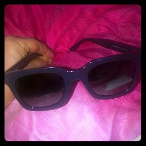 FENDI grey aviators BN w/authenticity card NO BOX!